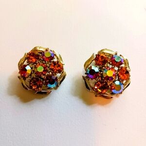 Beautiful Vintage Clip-on Earrings
